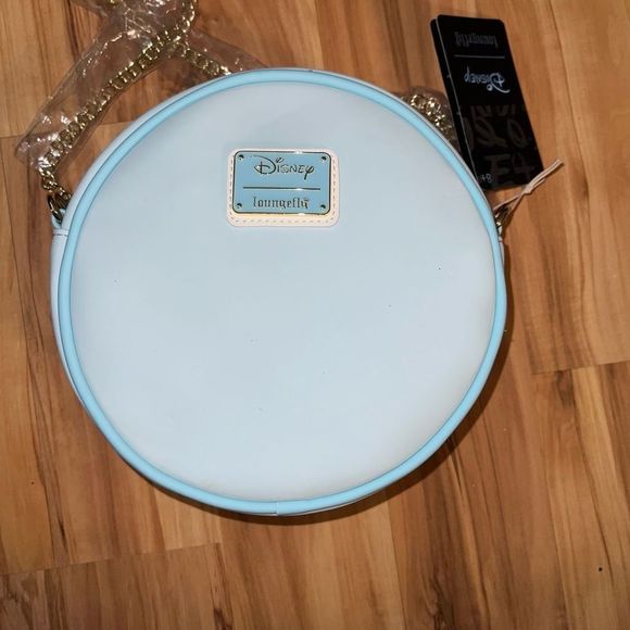 Loungefly Disney Snowman Mickey & Minnie Snow Globe Winter Crossbody NIP - Picture 7 of 11